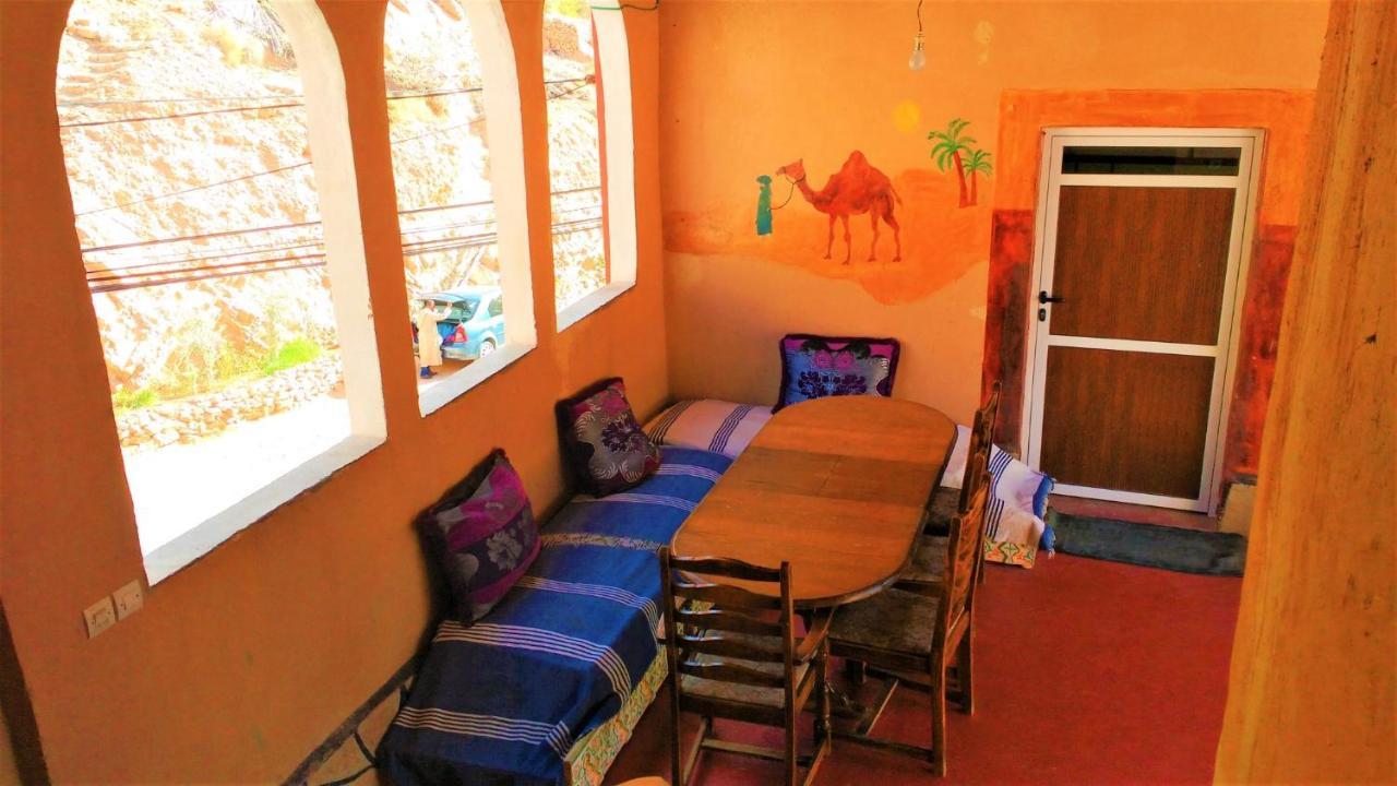Dounia Hostel 廷吉尔 外观 照片