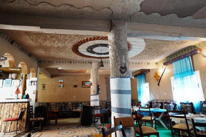 Dounia Hostel 廷吉尔 外观 照片