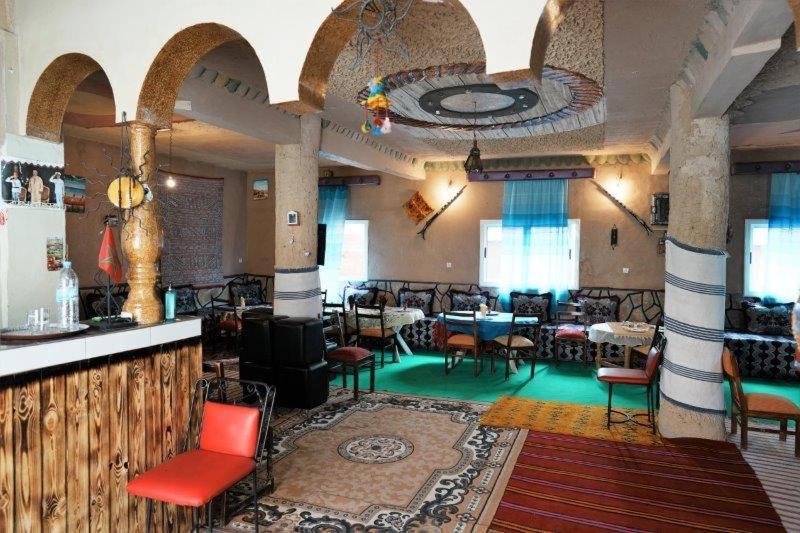 Dounia Hostel 廷吉尔 外观 照片