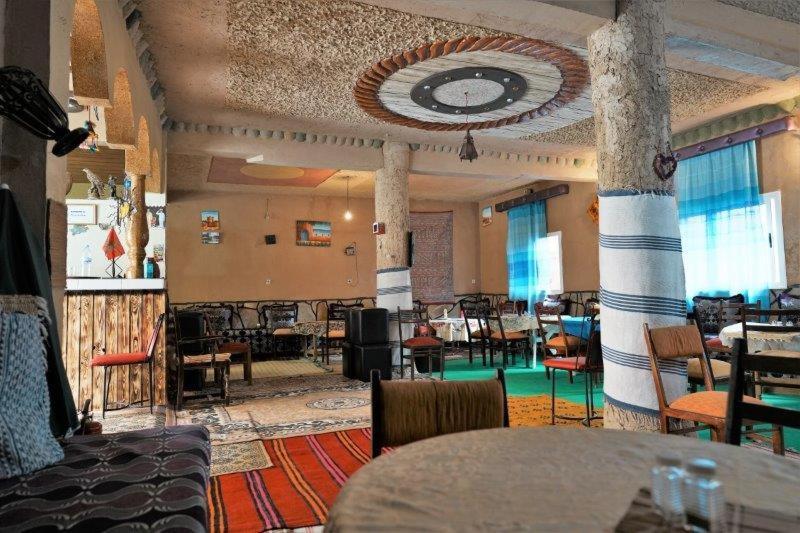 Dounia Hostel 廷吉尔 外观 照片