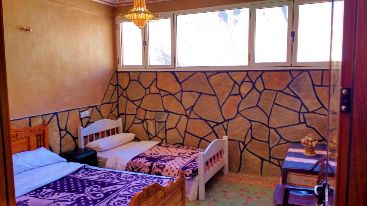 Dounia Hostel 廷吉尔 外观 照片